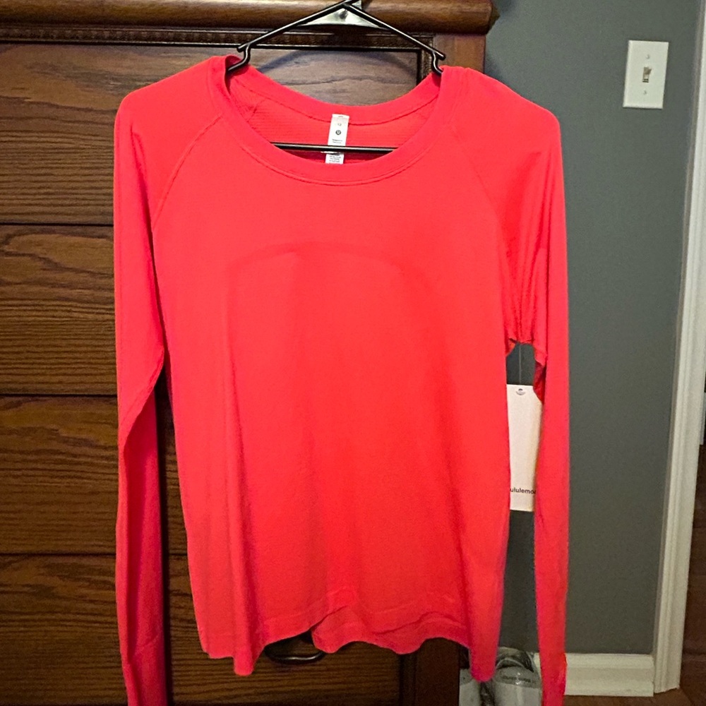 Lululemon Swiftly Tech Long Sleeve 2.0